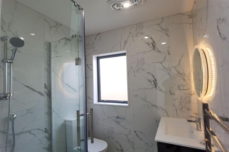 Photo of property in 27 Clayden Shuttleworth Street, Papakura, 2110