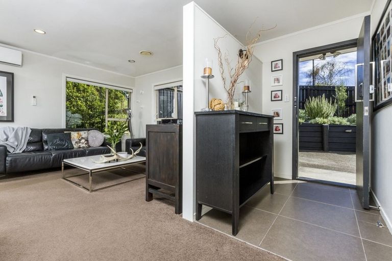 Photo of property in 7 Paris Place, Birkenhead, Auckland, 0626