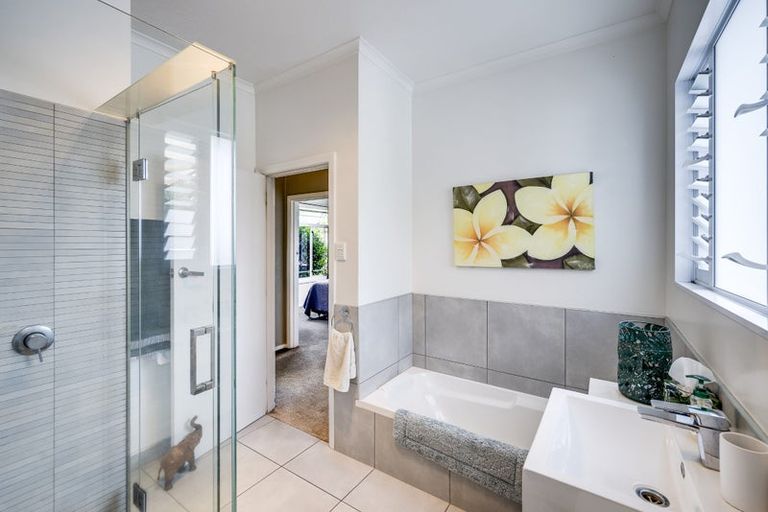 Photo of property in 213 Omahu Road, Frimley, Hastings, 4120