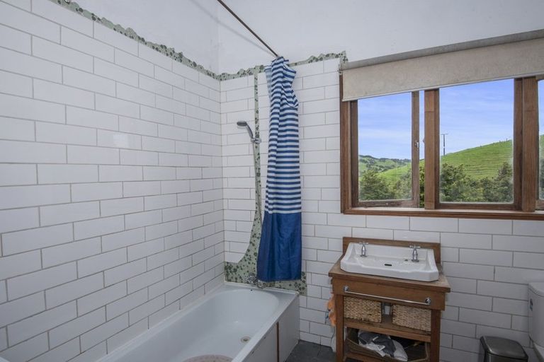 Photo of property in 1414 Kirikopuni Valley Road, Tangiteroria, 0381