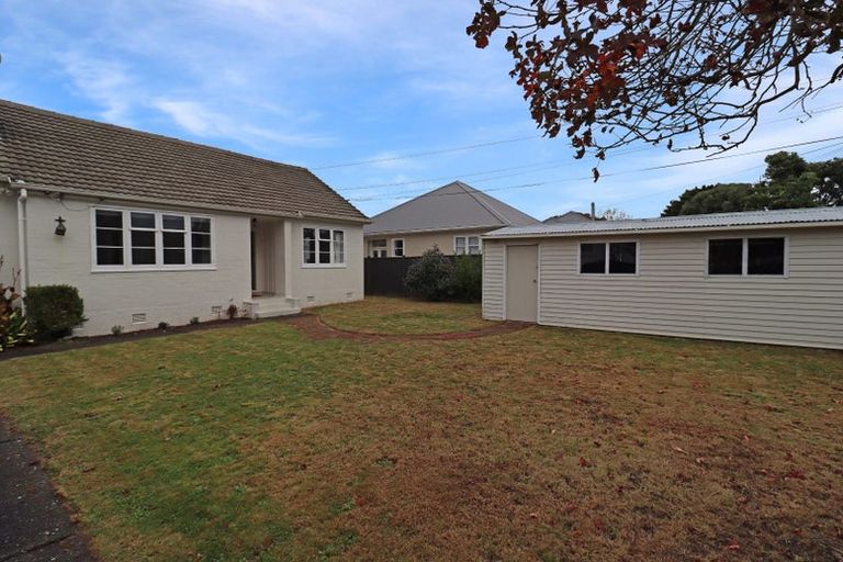 Photo of property in 58 Hall Crescent, Epuni, Lower Hutt, 5011