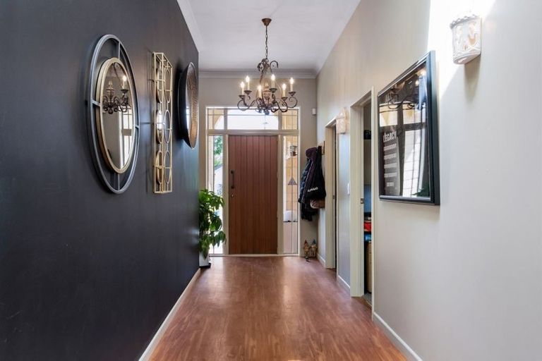 Photo of property in 19 Brookfield Drive, Northwood, Christchurch, 8051