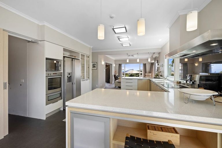 Photo of property in 374 Devon Street West, Lynmouth, New Plymouth, 4310