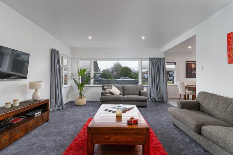 Photo of property in 2a Lansdowne Crescent, Lansdowne, Masterton, 5810