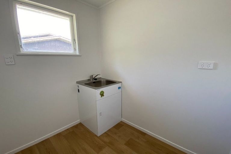 Photo of property in 5 Cresta Place, Onerahi, Whangarei, 0110