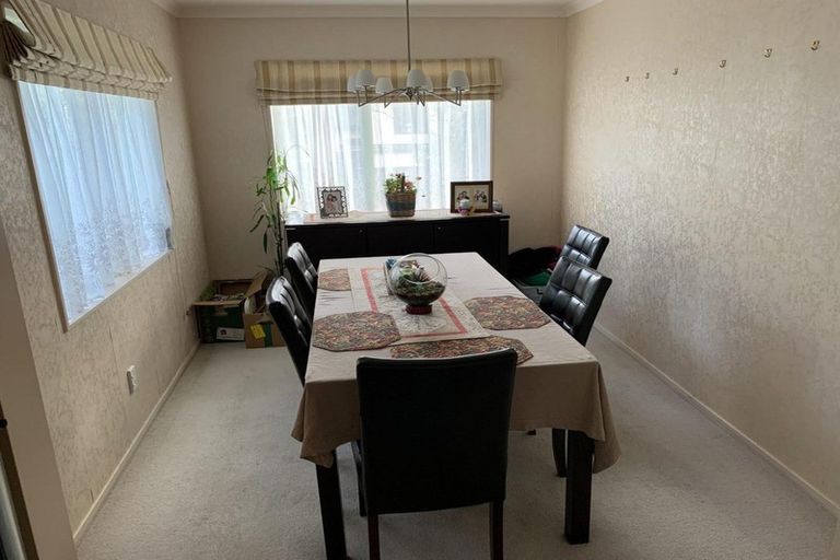 Photo of property in 31 Greenfield Drive, Western Heights, Hamilton, 3200