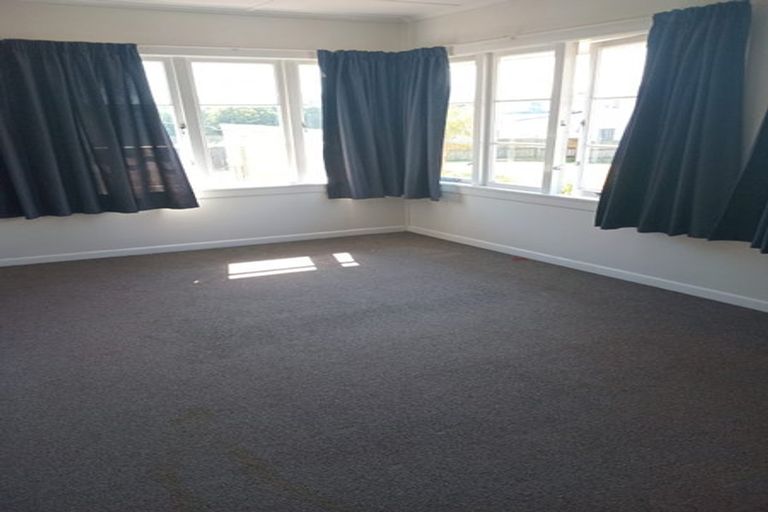 Photo of property in 117 Beach Road, Pahurehure, Papakura, 2113