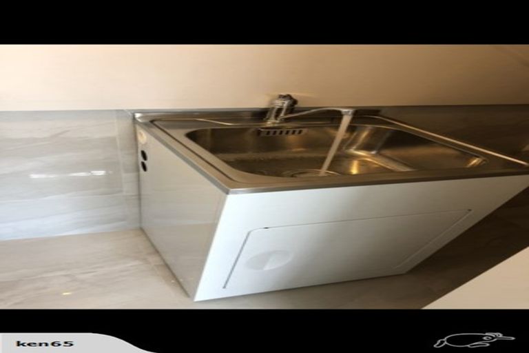 Photo of property in 30 Vireya Court, Goodwood Heights, Auckland, 2105