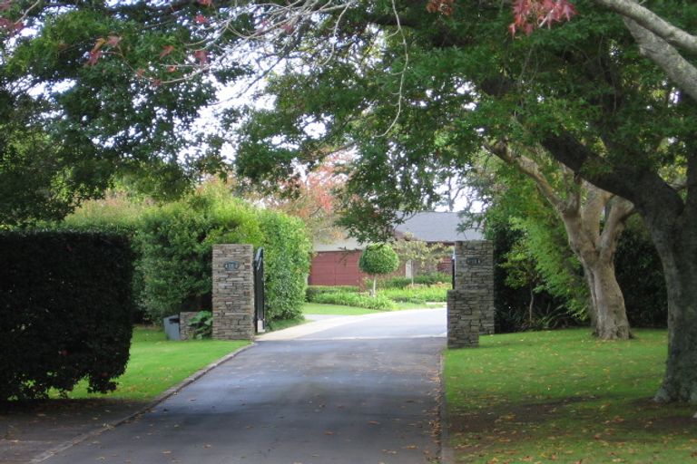 Photo of property in 18 Elimar Drive, Sunnyhills, Auckland, 2010