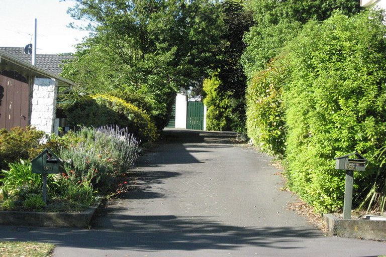 Photo of property in 16a Harrowdale Drive, Avonhead, Christchurch, 8042