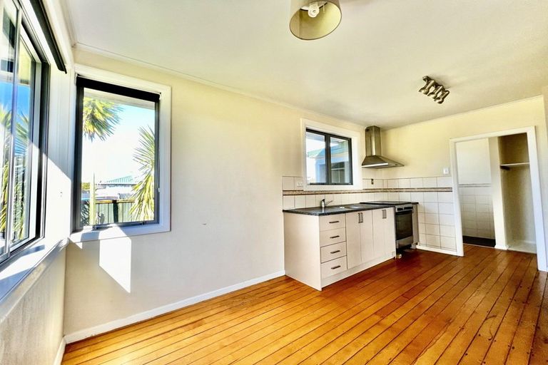 Photo of property in 11 Matai Street, Edgecumbe, 3120