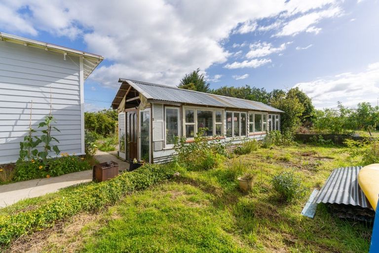 Photo of property in 23 Papatotara Road, Tuatapere, 9620