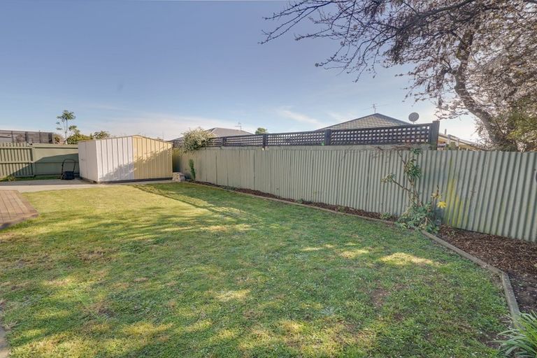 Photo of property in 1/7 Palmers Road, New Brighton, Christchurch, 8083