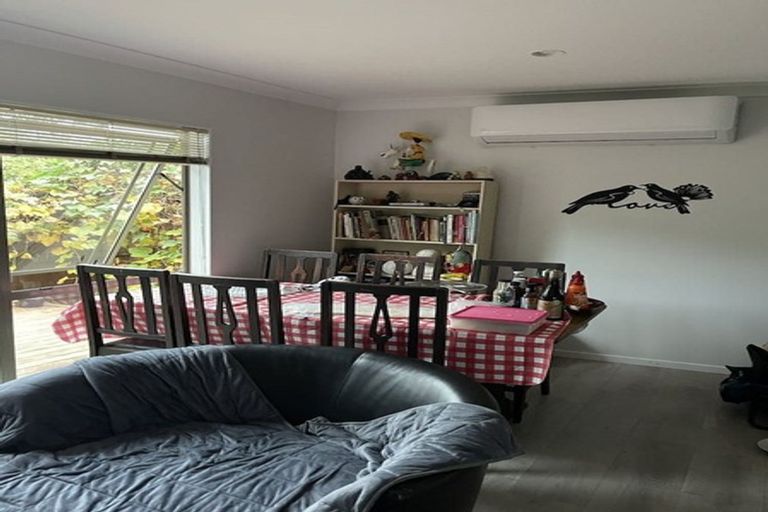 Photo of property in 15c Anthony Place, Pakuranga, Auckland, 2010