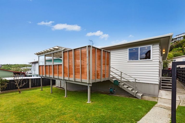Photo of property in 4 Spey Place, Papakowhai, Porirua, 5024