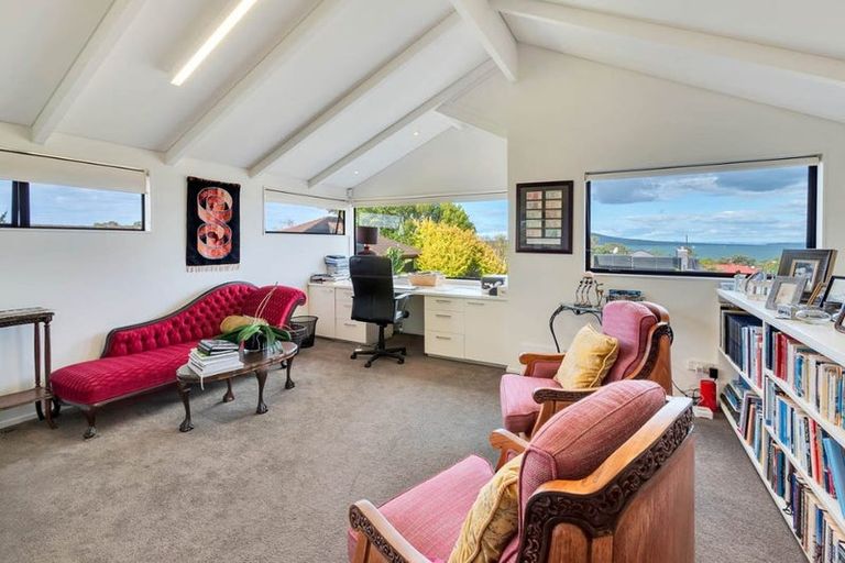 Photo of property in 230 Hurstmere Road, Takapuna, Auckland, 0622