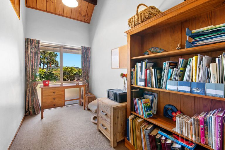 Photo of property in 77 Tihi Road, Springfield, Rotorua, 3015