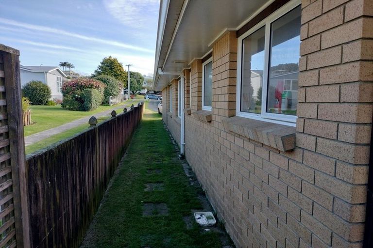 Photo of property in 54c Goods Road, Otumoetai, Tauranga, 3110
