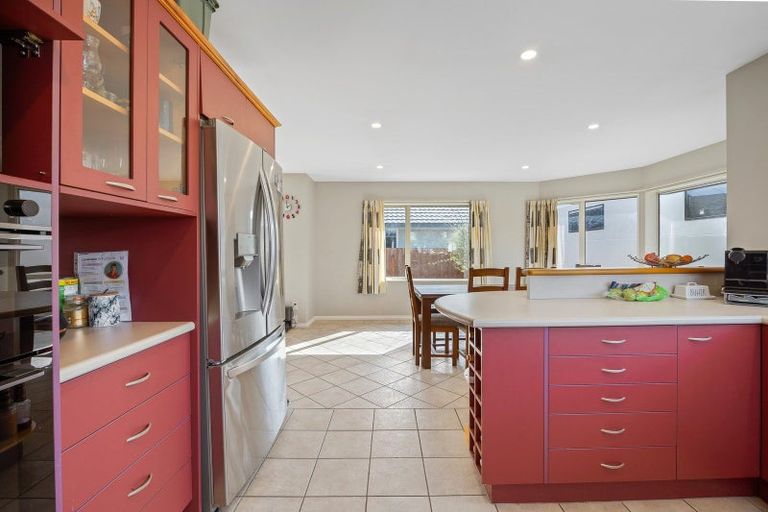Photo of property in 21 Welsford Street, Woodend, 7610