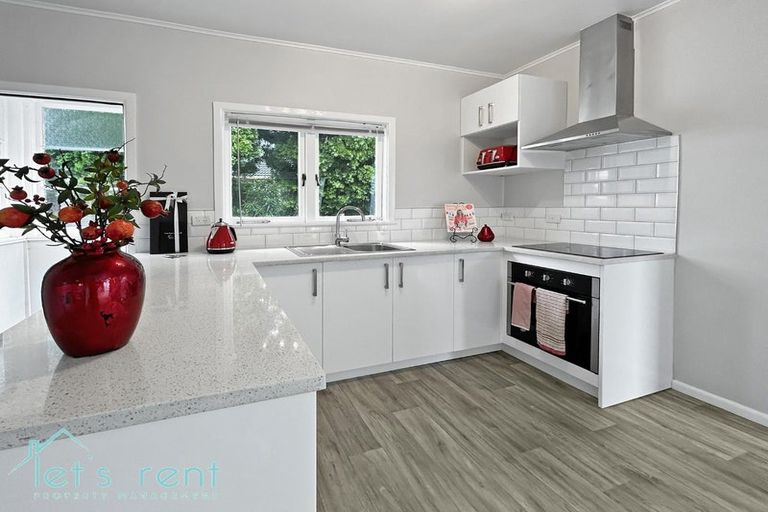 Photo of property in 86a Gloucester Road, Manurewa, Auckland, 2102