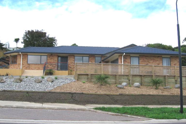 Photo of property in 6 Foothills Lane, Glen Eden, Auckland, 0602