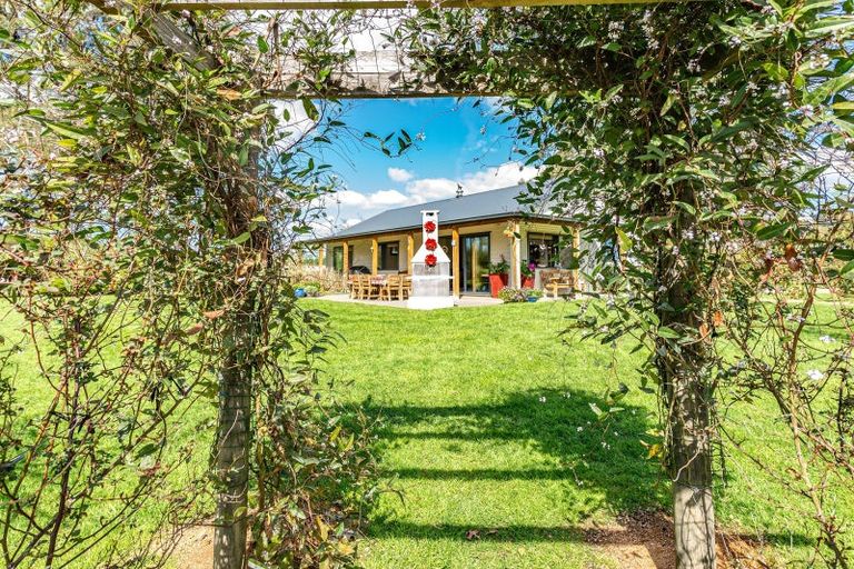 Photo of property in 394 Kaiwhaiki Road, Kaiwhaiki, Whanganui, 4575