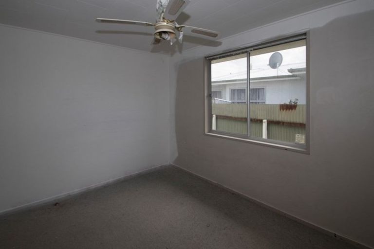 Photo of property in 7 Liverpool Crescent, Tamatea, Napier, 4112