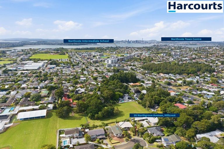 Photo of property in 26 Northgrove Avenue, Hillcrest, Auckland, 0627