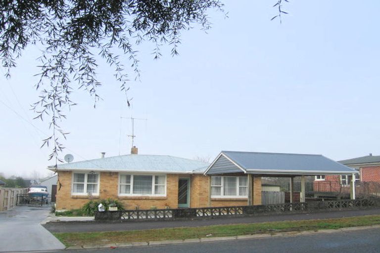 Photo of property in 10 Mccracken Avenue, Hillcrest, Hamilton, 3216