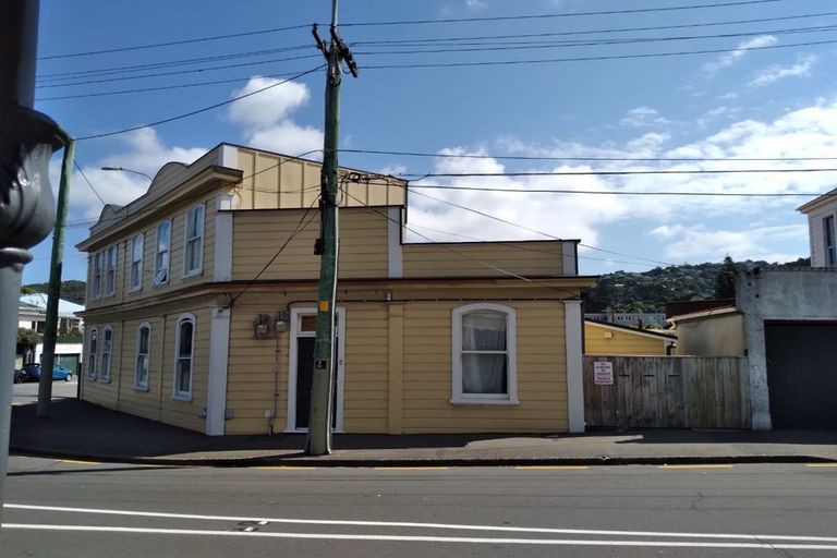 Photo of property in 218 Rintoul Street, Berhampore, Wellington, 6023