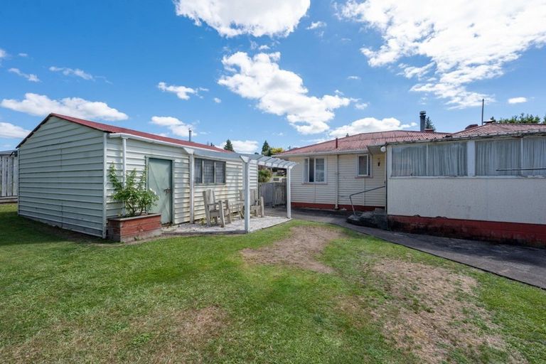 Photo of property in 19 Nikau Street, Springfield, Rotorua, 3015