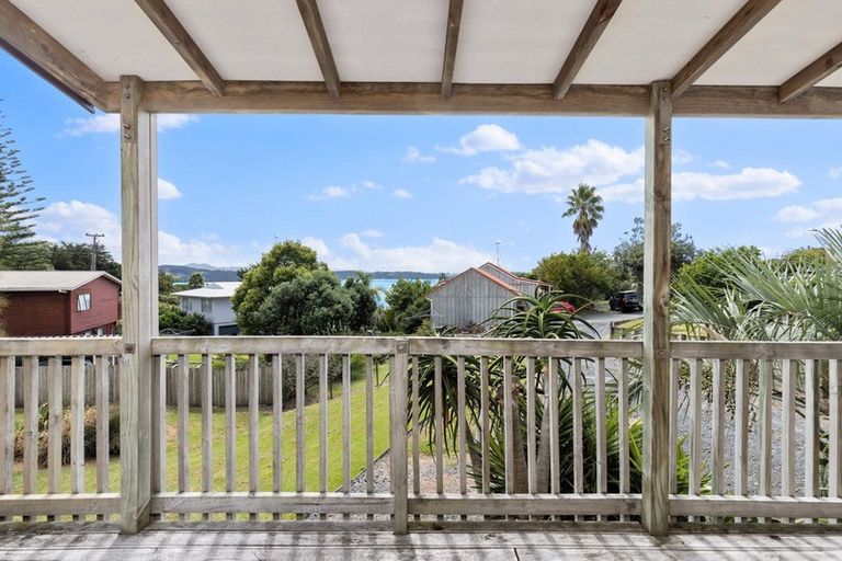 Photo of property in 5 Inca Place, Snells Beach, 0920