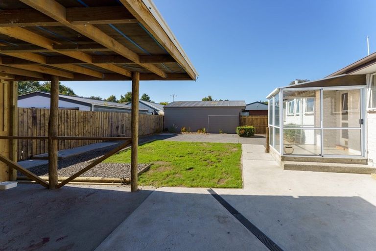 Photo of property in 40 Orrick Crescent, Avondale, Christchurch, 8061
