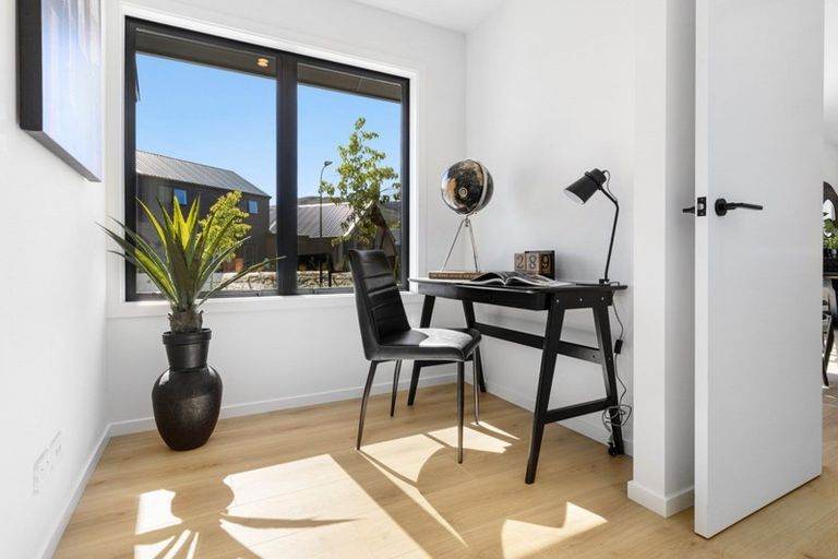 Photo of property in 82 Muster Road, Jacks Point, 9371