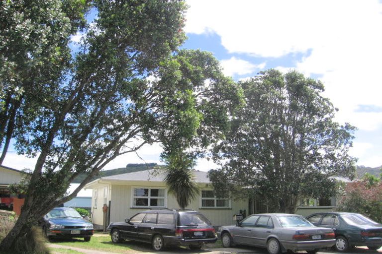 Photo of property in 12 Queen Street, Waihi Beach, 3611