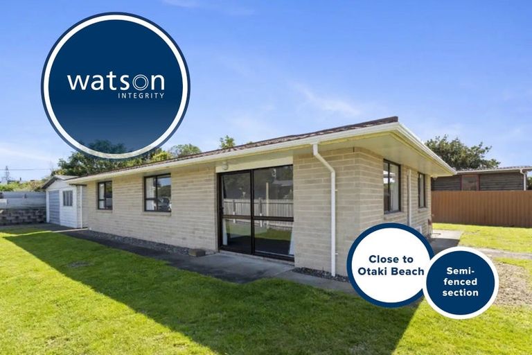 Photo of property in 87 Norfolk Crescent, Otaki Beach, Otaki, 5512