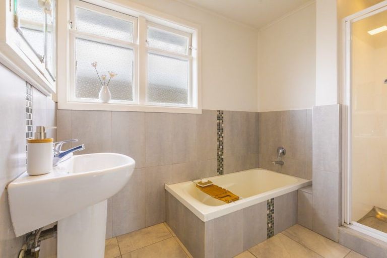 Photo of property in 54 Menin Road, Onekawa, Napier, 4110