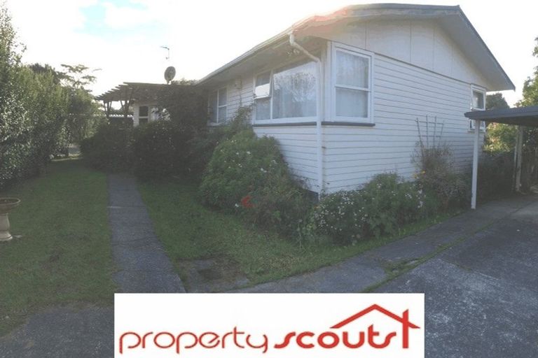 Photo of property in 2/8 Latham Avenue, Pakuranga, Auckland, 2010