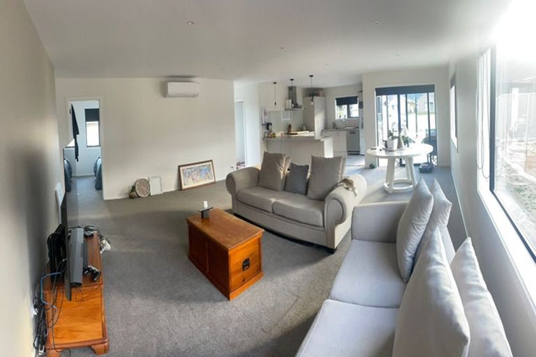 Photo of property in 10 Waddell Street, Lake Hawea, 9382