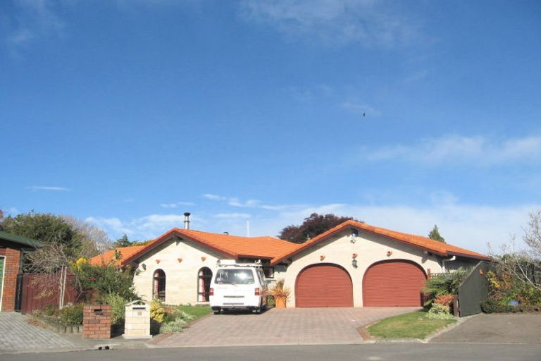 Photo of property in 10 Matthews Place, Taradale, Napier, 4112