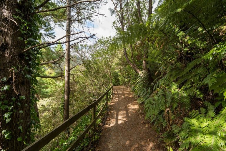 Photo of property in 580 Cable Bay Road, Cable Bay, Nelson, 7071