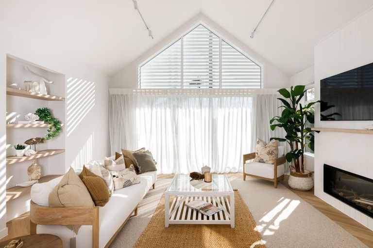 Photo of property in 10 Montiicola Drive, Papamoa Beach, Papamoa, 3118