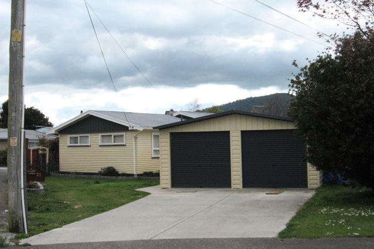 Photo of property in 37 Rutland Street, Utuhina, Rotorua, 3015