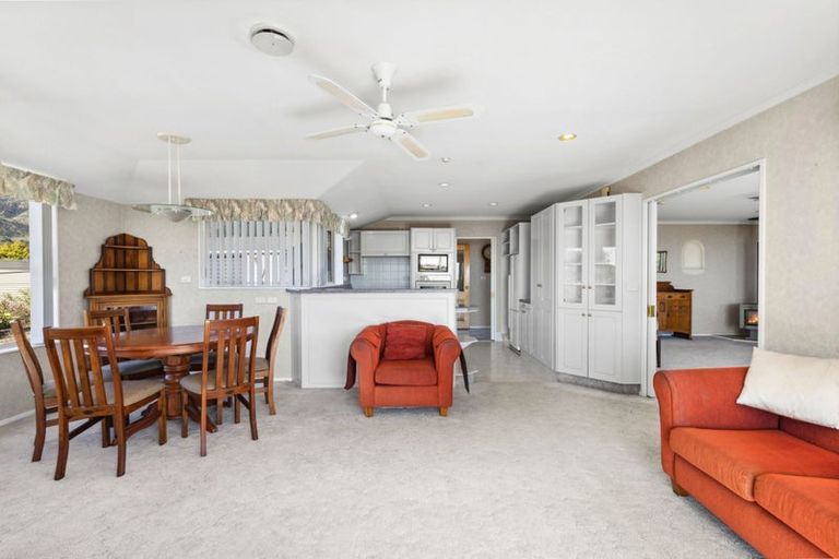 Photo of property in 15 Selwyn Street, Pohara, Takaka, 7183