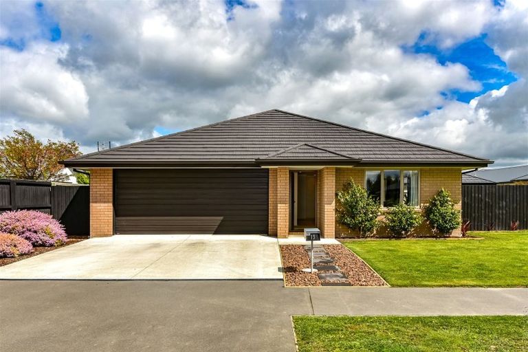 Photo of property in 13 Bavaria Drive, Rolleston, 7614