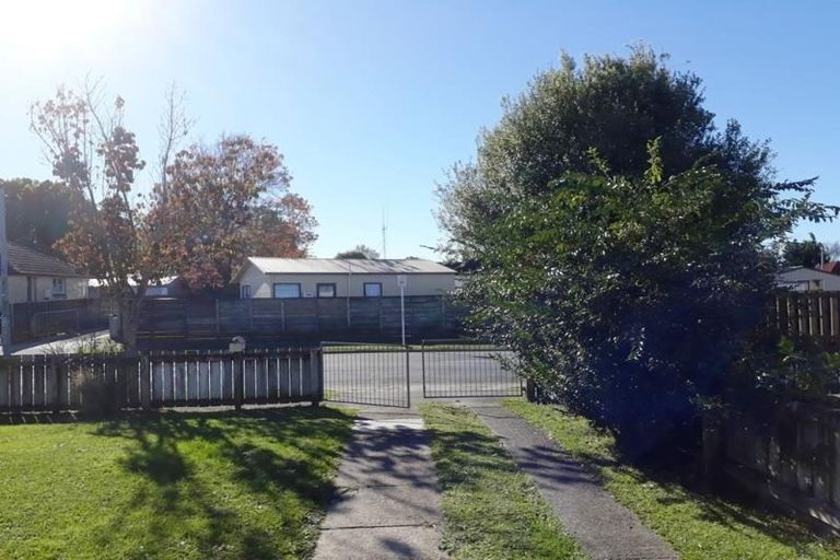 Photo of property in 3 Willis Street, Bader, Hamilton, 3206