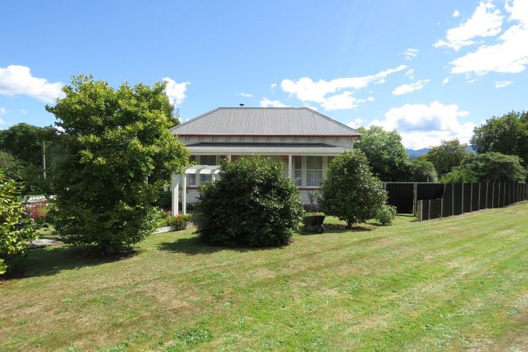 Photo of property in 28 Victory Street, Reefton, 7830