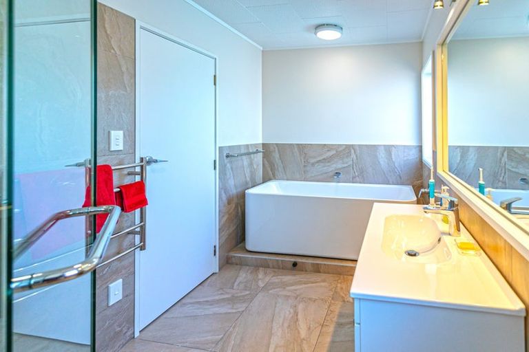 Photo of property in 290 Wyuna Bay Road, Wyuna Bay, Coromandel, 3581