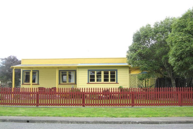 Photo of property in 27 Grange Road North, Haumoana, 4102