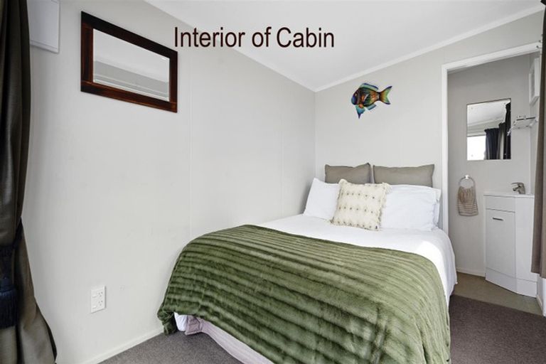 Photo of property in 17 Pukehina Parade, Pukehina, 3189